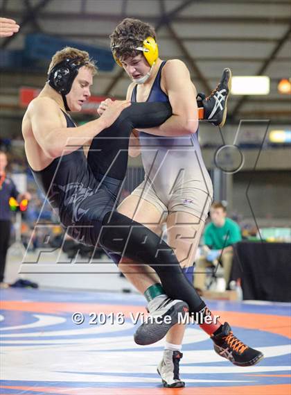 Thumbnail 3 in WIAA 3A 170 LB Championship photogallery.