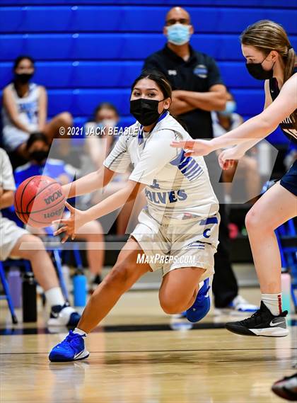 Thumbnail 3 in Chandler vs. Perry photogallery.