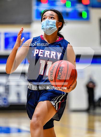 Thumbnail 1 in Chandler vs. Perry photogallery.