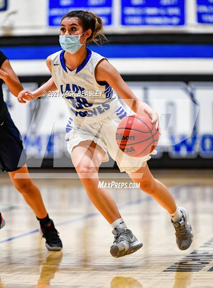 Thumbnail 3 in Chandler vs. Perry photogallery.