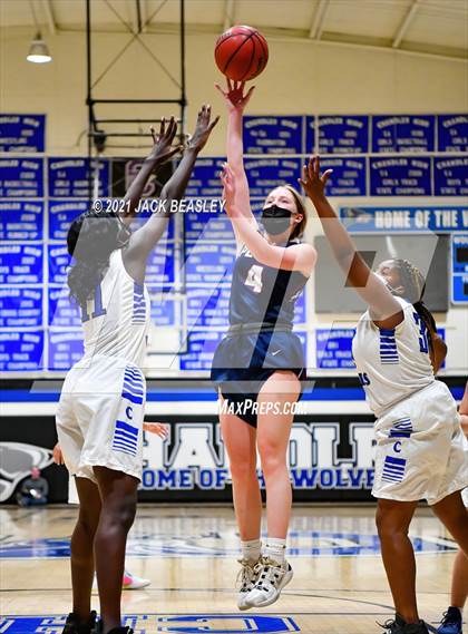 Thumbnail 1 in Chandler vs. Perry photogallery.
