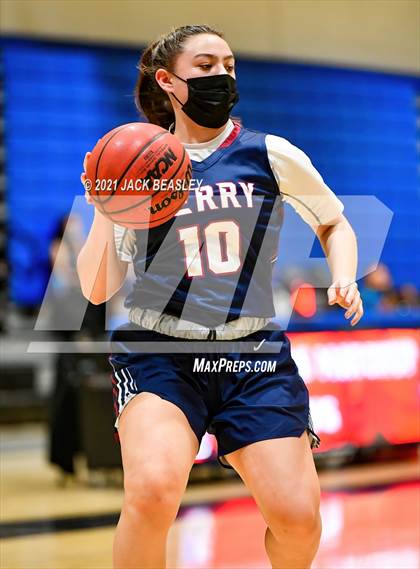Thumbnail 1 in Chandler vs. Perry photogallery.