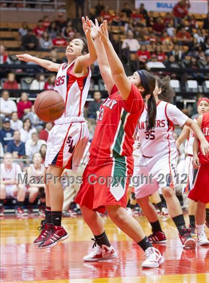 Thumbnail 2 in San Joaquin Memorial vs Lindsay (CIF CS D4 Final) photogallery.
