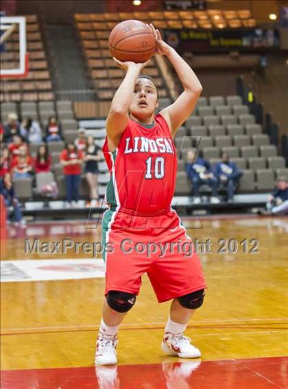 Thumbnail 1 in San Joaquin Memorial vs Lindsay (CIF CS D4 Final) photogallery.