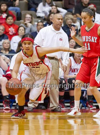 Thumbnail 3 in San Joaquin Memorial vs Lindsay (CIF CS D4 Final) photogallery.