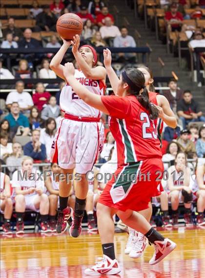 Thumbnail 2 in San Joaquin Memorial vs Lindsay (CIF CS D4 Final) photogallery.