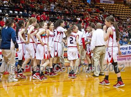 Thumbnail 2 in San Joaquin Memorial vs Lindsay (CIF CS D4 Final) photogallery.