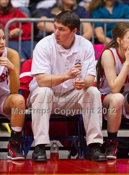Thumbnail 2 in San Joaquin Memorial vs Lindsay (CIF CS D4 Final) photogallery.