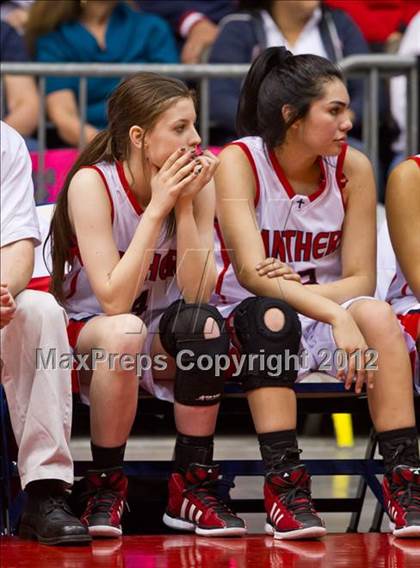 Thumbnail 3 in San Joaquin Memorial vs Lindsay (CIF CS D4 Final) photogallery.