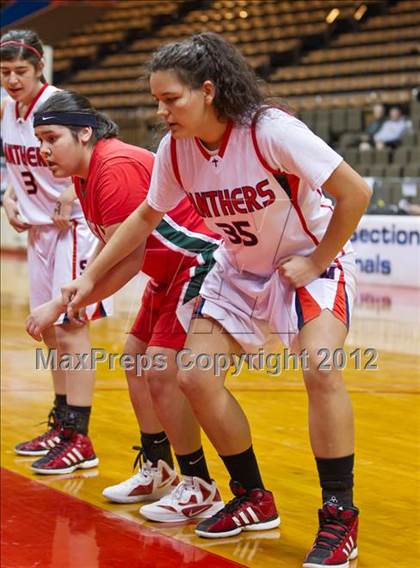 Thumbnail 1 in San Joaquin Memorial vs Lindsay (CIF CS D4 Final) photogallery.