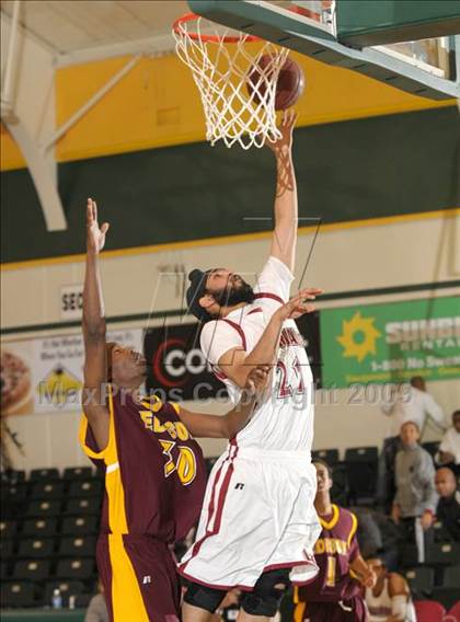 Thumbnail 2 in Laguna Creek vs. Edison (Hoops Classic 2009) photogallery.