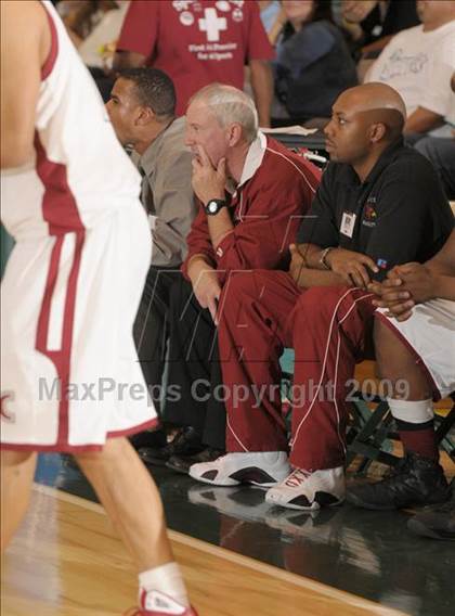Thumbnail 3 in Laguna Creek vs. Edison (Hoops Classic 2009) photogallery.