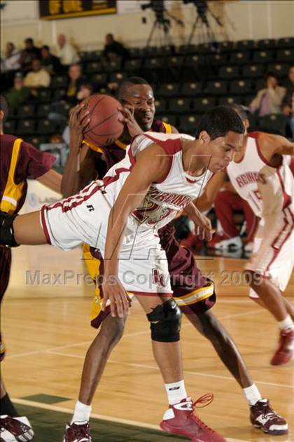 Thumbnail 1 in Laguna Creek vs. Edison (Hoops Classic 2009) photogallery.