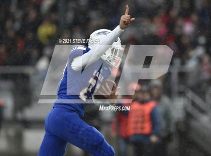 Thumbnail 3 in Kamiakin @ Graham-Kapowsin (WIAA 4A Semifinal) photogallery.