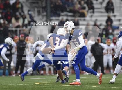 Thumbnail 3 in Kamiakin @ Graham-Kapowsin (WIAA 4A Semifinal) photogallery.