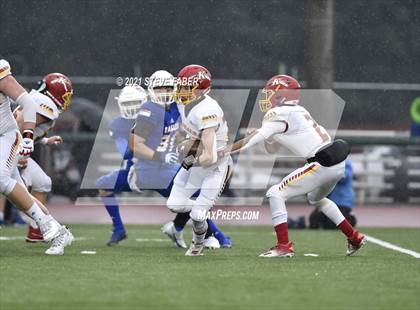 Thumbnail 3 in Kamiakin @ Graham-Kapowsin (WIAA 4A Semifinal) photogallery.