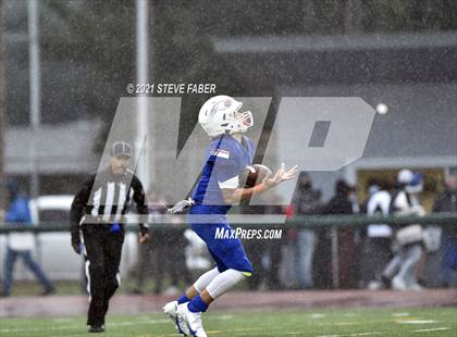 Thumbnail 1 in Kamiakin @ Graham-Kapowsin (WIAA 4A Semifinal) photogallery.