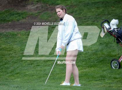 Thumbnail 1 in Oakdale Golf Meet photogallery.