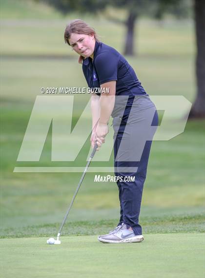Thumbnail 1 in Oakdale Golf Meet photogallery.