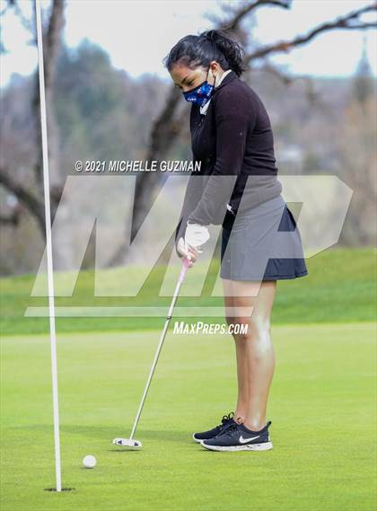 Thumbnail 1 in Oakdale Golf Meet photogallery.