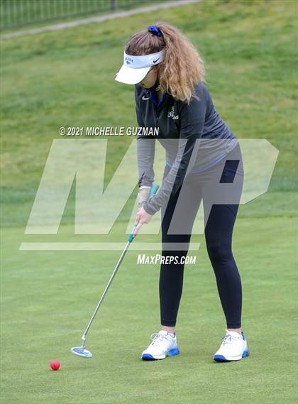 Thumbnail 1 in Oakdale Golf Meet photogallery.