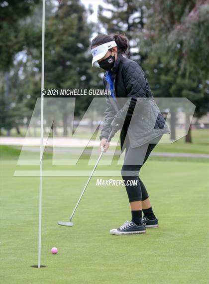 Thumbnail 1 in Oakdale Golf Meet photogallery.