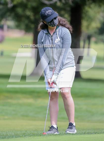 Thumbnail 1 in Oakdale Golf Meet photogallery.