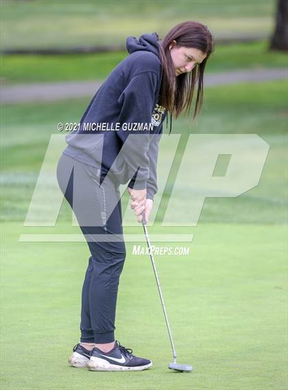 Thumbnail 3 in Oakdale Golf Meet photogallery.