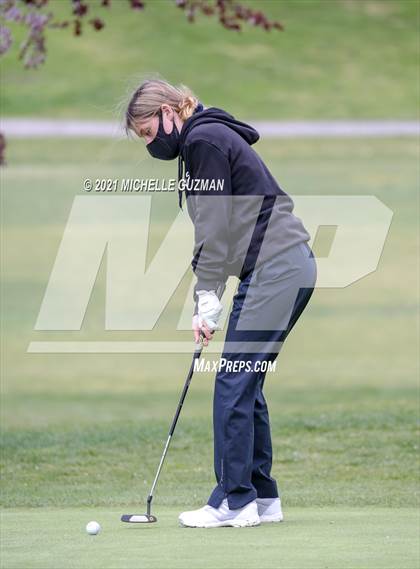 Thumbnail 1 in Oakdale Golf Meet photogallery.