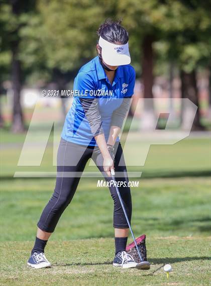 Thumbnail 3 in Oakdale Golf Meet photogallery.
