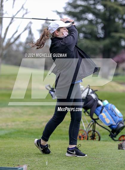 Thumbnail 1 in Oakdale Golf Meet photogallery.
