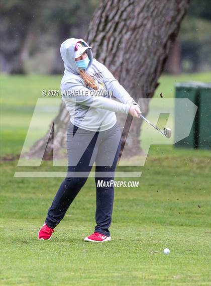 Thumbnail 2 in Oakdale Golf Meet photogallery.