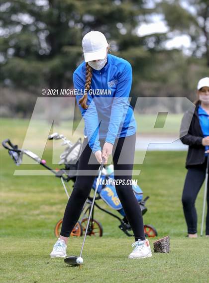Thumbnail 1 in Oakdale Golf Meet photogallery.