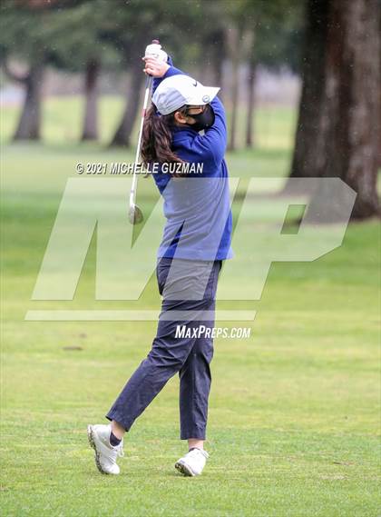 Thumbnail 3 in Oakdale Golf Meet photogallery.