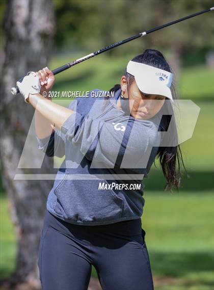 Thumbnail 1 in Oakdale Golf Meet photogallery.