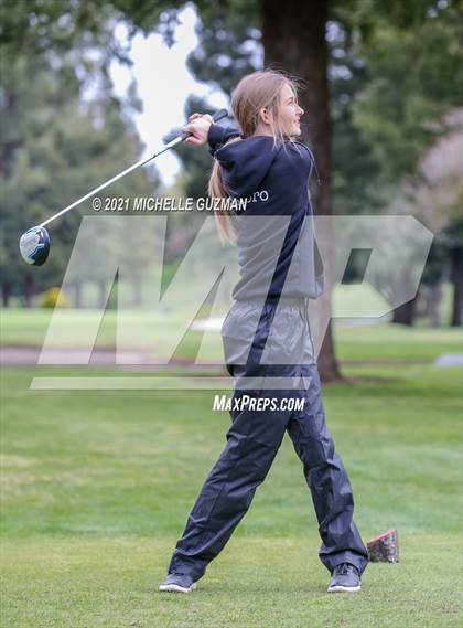 Thumbnail 3 in Oakdale Golf Meet photogallery.