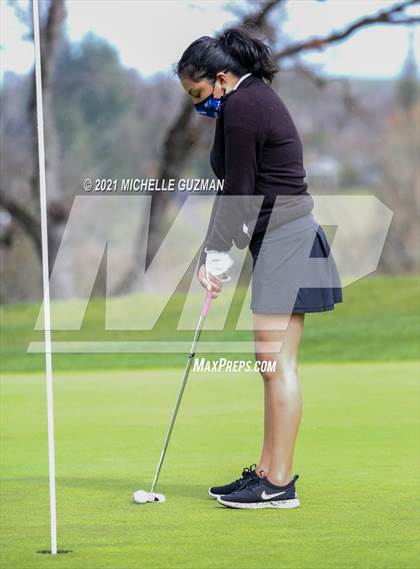 Thumbnail 3 in Oakdale Golf Meet photogallery.
