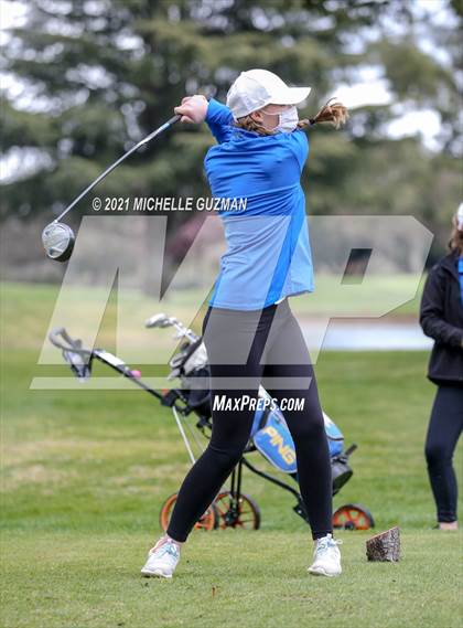 Thumbnail 2 in Oakdale Golf Meet photogallery.
