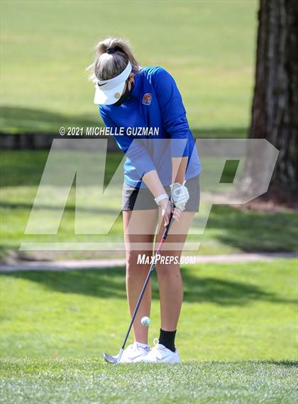 Thumbnail 1 in Oakdale Golf Meet photogallery.