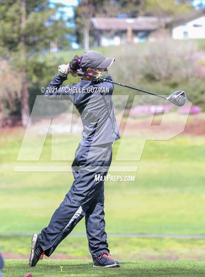 Thumbnail 2 in Oakdale Golf Meet photogallery.