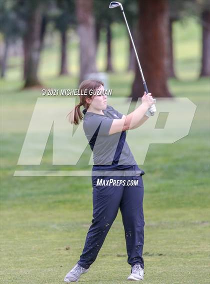 Thumbnail 2 in Oakdale Golf Meet photogallery.