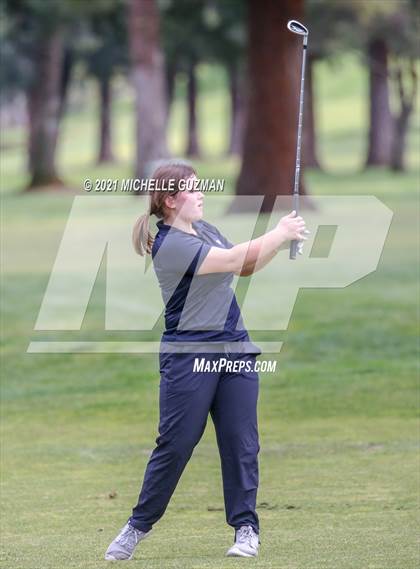 Thumbnail 3 in Oakdale Golf Meet photogallery.
