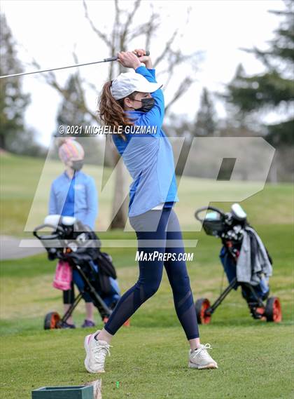 Thumbnail 2 in Oakdale Golf Meet photogallery.