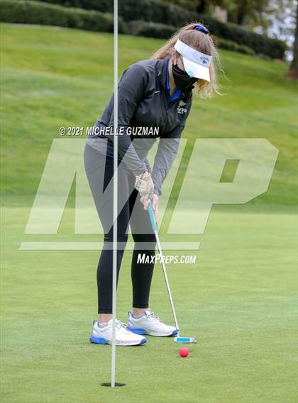 Thumbnail 2 in Oakdale Golf Meet photogallery.