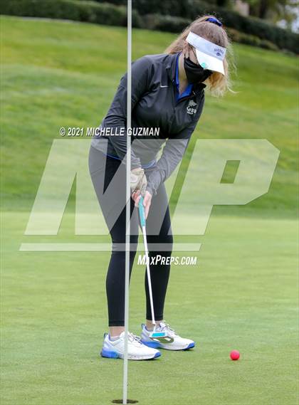 Thumbnail 3 in Oakdale Golf Meet photogallery.