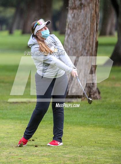 Thumbnail 1 in Oakdale Golf Meet photogallery.