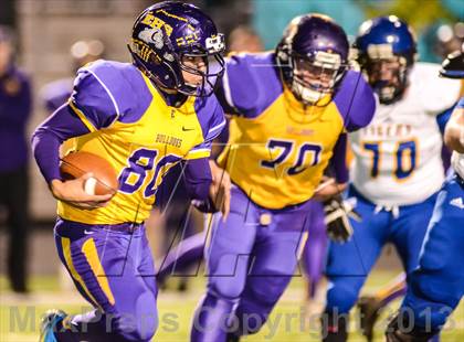 Thumbnail 2 in Leonard vs Edgewood (UIL 2A Bi-District Playoff) photogallery.