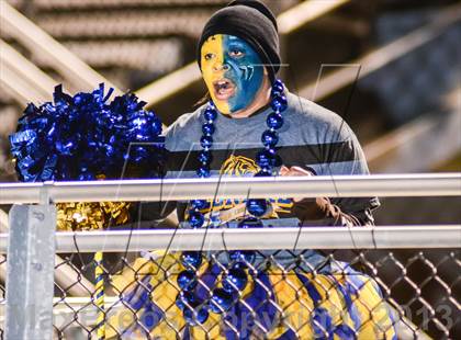 Thumbnail 3 in Leonard vs Edgewood (UIL 2A Bi-District Playoff) photogallery.