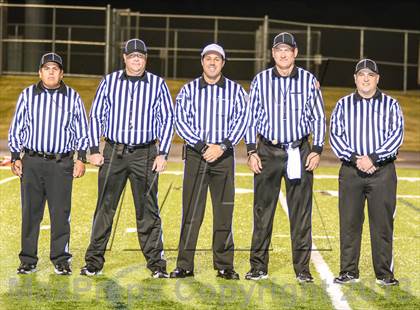 Thumbnail 1 in Leonard vs Edgewood (UIL 2A Bi-District Playoff) photogallery.