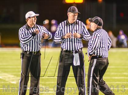 Thumbnail 2 in Leonard vs Edgewood (UIL 2A Bi-District Playoff) photogallery.